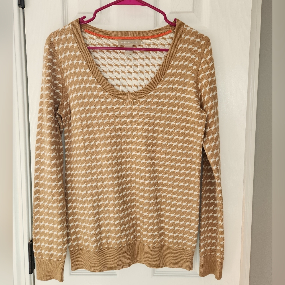 Banana Republic Sweater